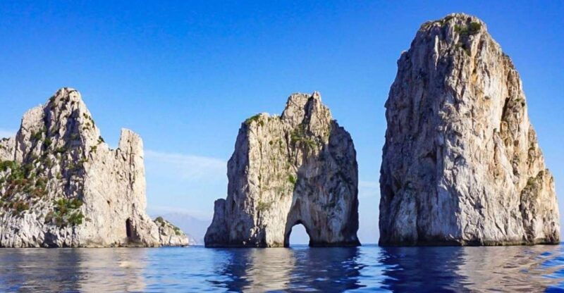 capri-and-blue-grotto-tour-with-allegra21