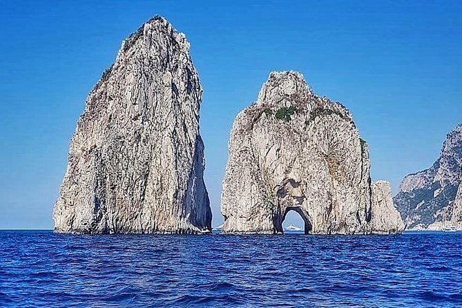 capri-and-positano-private-boat-tour