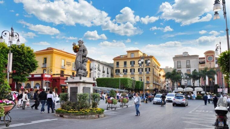 capri-and-sorrento-cruise-island-tour