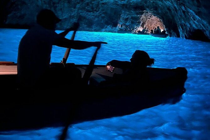 capri-blue-grotto-small-group-boat-day-tour-from-sorrento