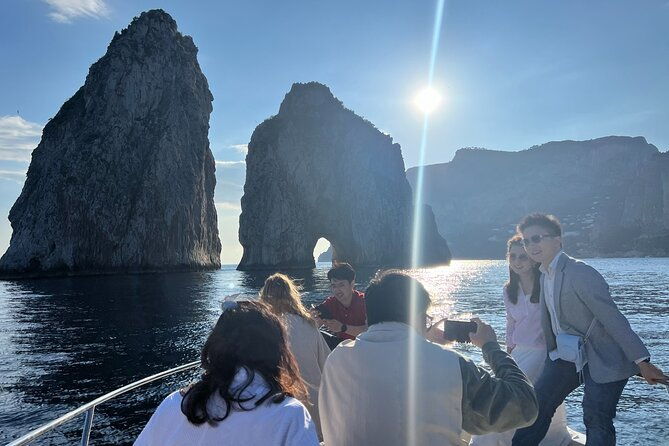 capri-boat-tour-and-blue-grotto-visit