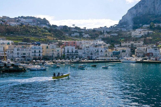 capri-boat-tour-blue-grotto-and-anacapri-from-rome