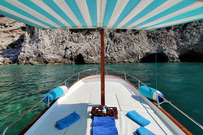 capri-boat-tour-in-4-hours-2