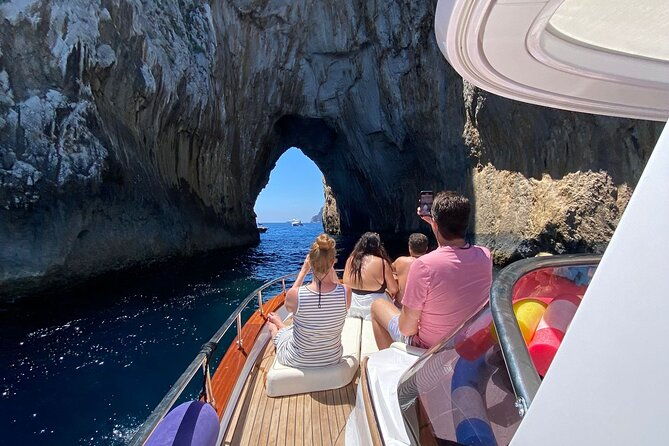 capri-full-day-semiprivate-boat-tour-and-city-visit-from-positano