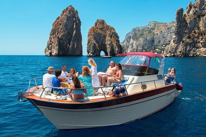 capri-full-day-small-group-boat-tour-from-sorrento
