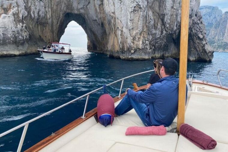 capri-half-day-private-boat-tour-from-capri-4-hours-2