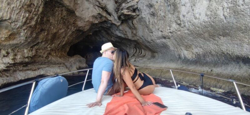 capri-in-a-day-all-inclusive-boat-tour-with-city-visit