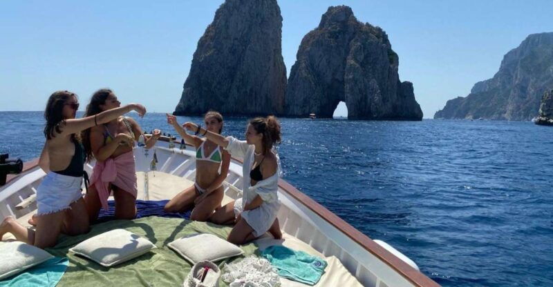 capri-island-and-grottos-boat-cruise-with-snacks-and-drinks