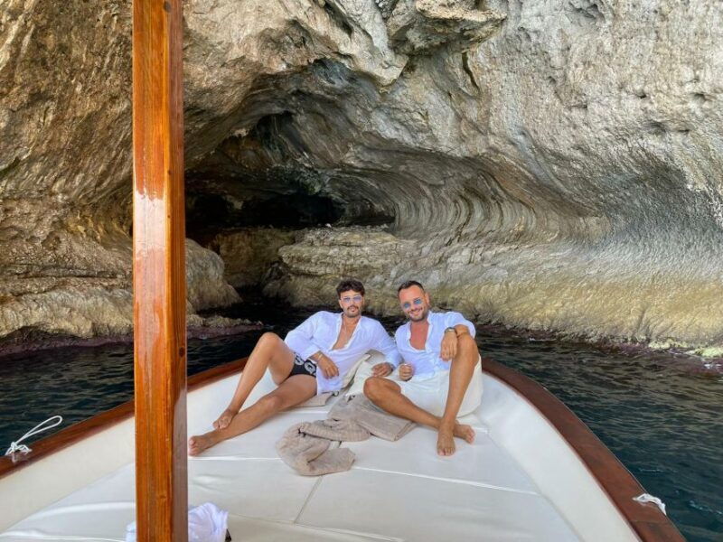 capri-island-and-grottos-boat-cruise-with-snacks-and-drinks