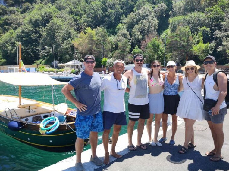 capri-island-and-grottos-boat-cruise-with-snacks-and-drinks
