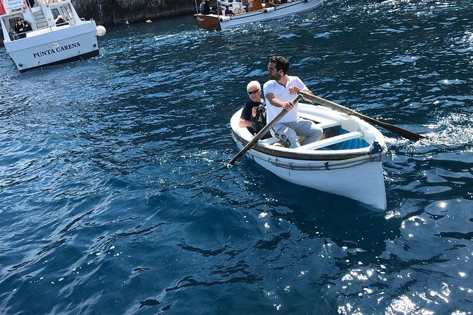 capri-island-and-the-blue-grotto