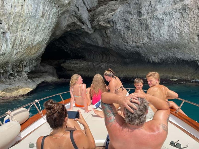 Capri: Island Boat Tour with Free Time on Land - Practical Details and What to Bring
