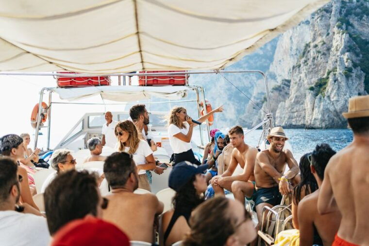 capri-island-boat-trip-with-grottos