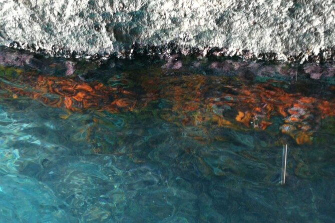 capri-island-in-private-luxury-40-feet-speedboat-from-naples-2