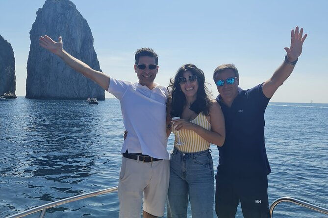 capri-island-private-boat-tour-from-sorrento-or-positano