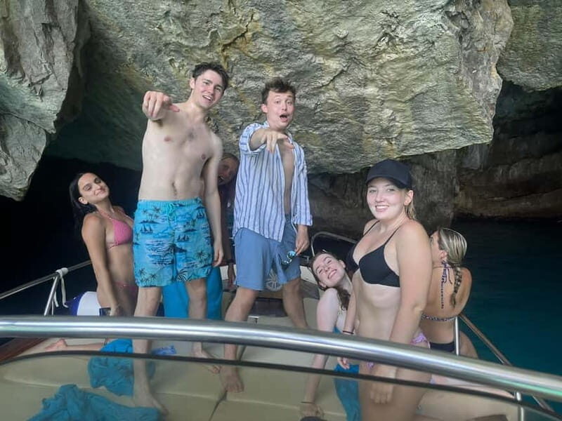 Capri Island Private Boat Tour - Premium 28ft Boat - Exploring the Journey: What to Expect from the Tour
