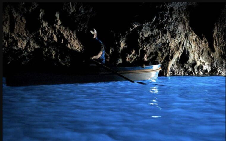 capri-island-sightseeing-tour-with-blue-grotto-stop