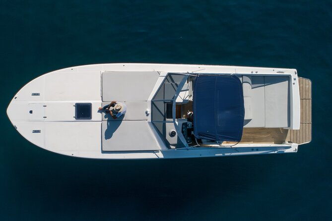 capri-nerano-bay-private-yacht-tour