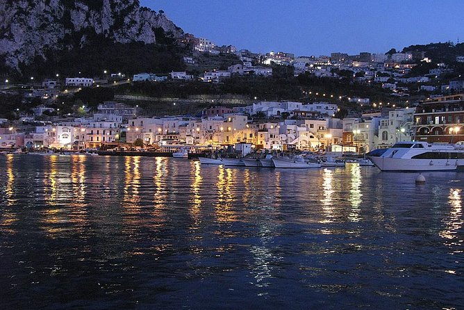 capri-night