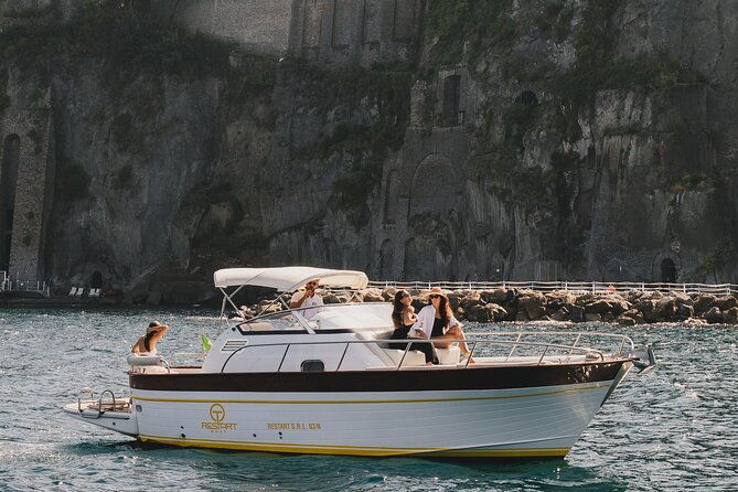 capri-positano-from-sorrento-28ft-boat