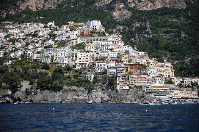 capri-positano-from-sorrento-classic-gozzo-25