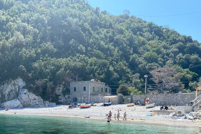 capri-positano-private-boat-from-sorrento-positano-or-capri