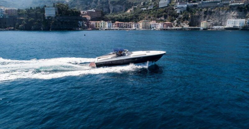 capri-positano-private-yacht-tour