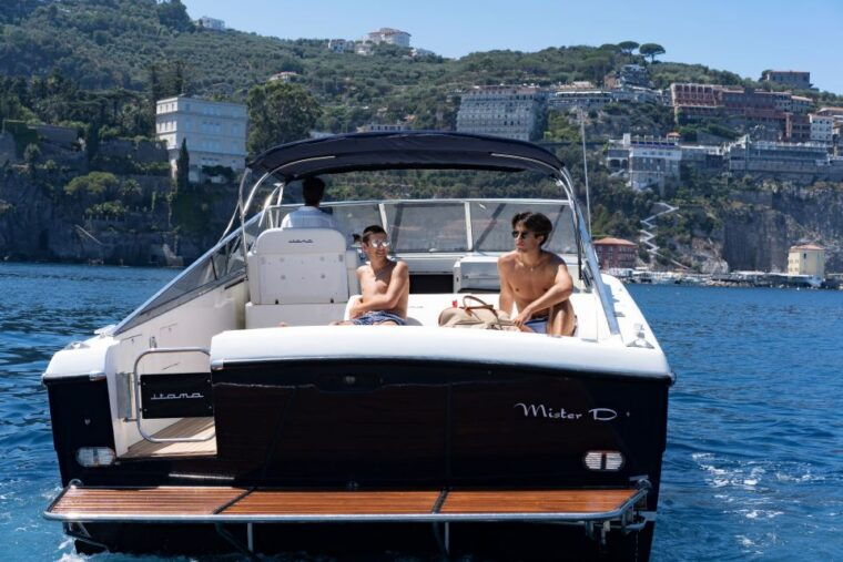 capri-positano-private-yacht-tour