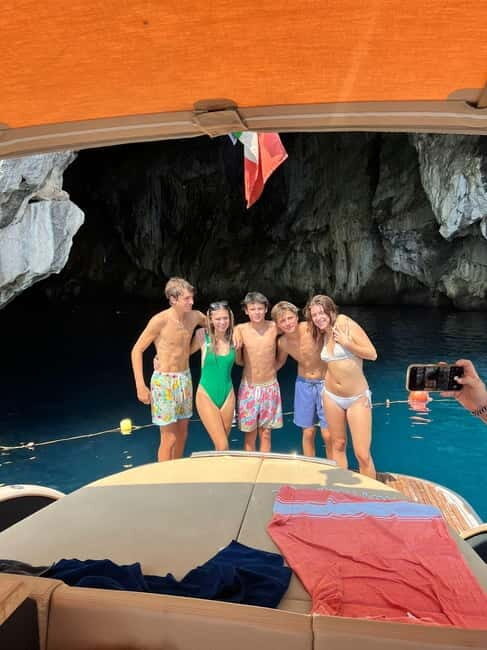 Capri: Premium Boat Tour and City Tour - All Inclusive - Detailed Breakdown of the Experience