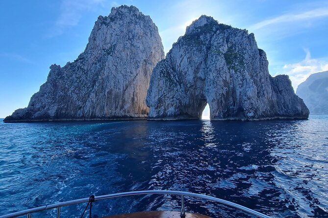 capri-premium-boat-tour-max-8-people-from-sorrento