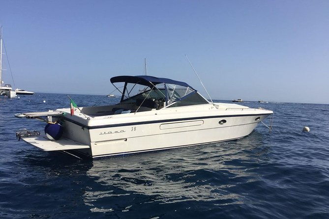 capri-private-boat-excursion-from-positano-2