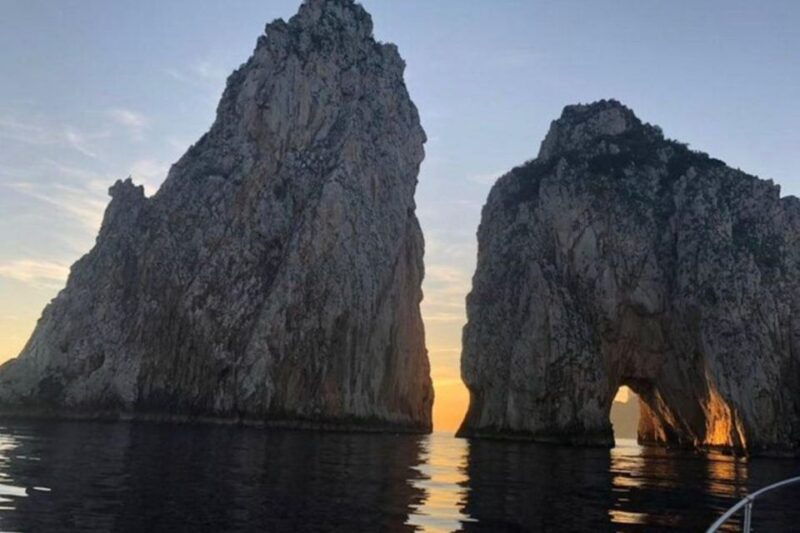capri-private-boat-tour-at-sunset-from-capri-2-hours