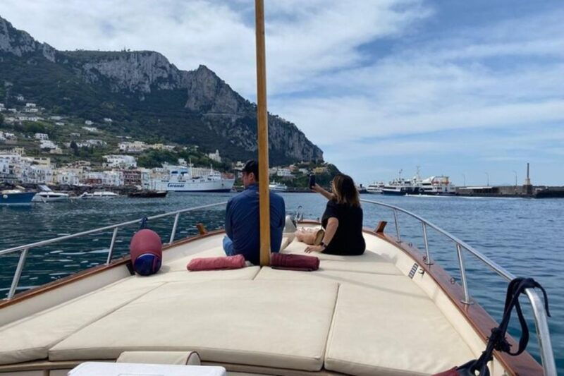 capri-private-boat-tour-from-capri-3-hours-2