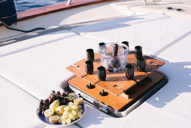 capri-private-boat-tour-from-praiano-positano-or-amalfi