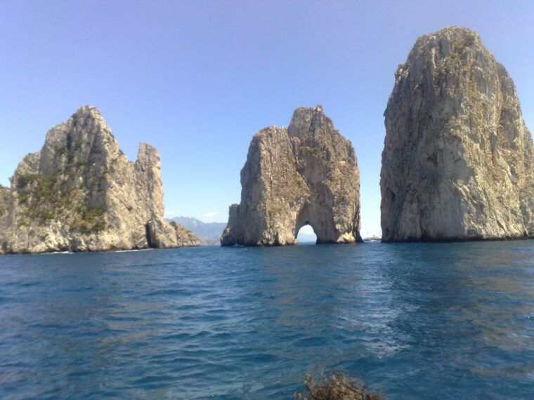 capri-private-island-boat-tour-with-snorkeling-and-swimming