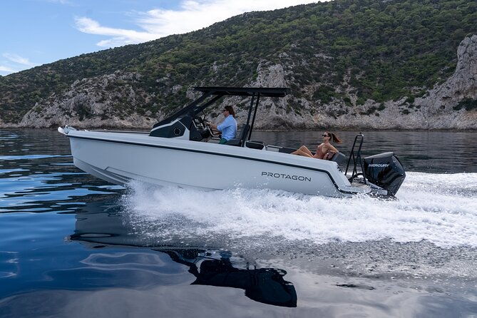 capri-private-tour-from-positano-motorboat-28ft