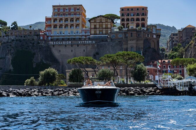 capri-private-yacht-tour