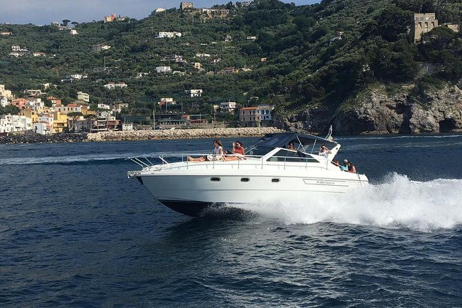 capri-tour-by-private-boat-departure-from-sorrento-tabou