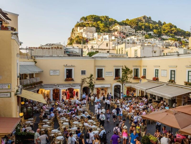 capri-with-guide-from-ischia
