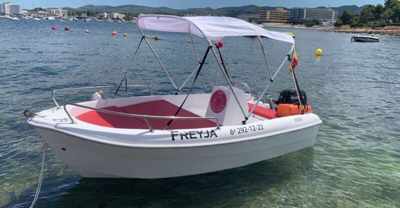 Captain Your Boat  Ibizas Secret Coves  8h  No License - Key Points