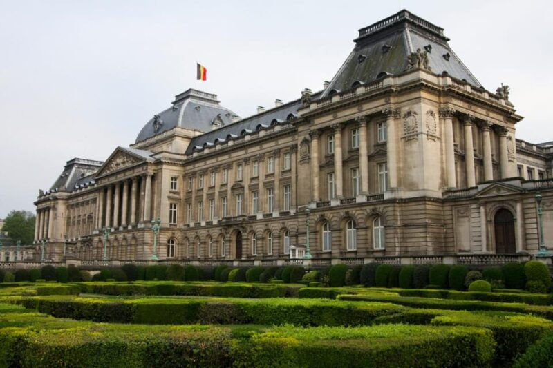 captivating-brussels-walking-tour-highlights-hidden-gems