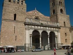 capuchin-catacombs-and-monreale-cathedral-private-tour