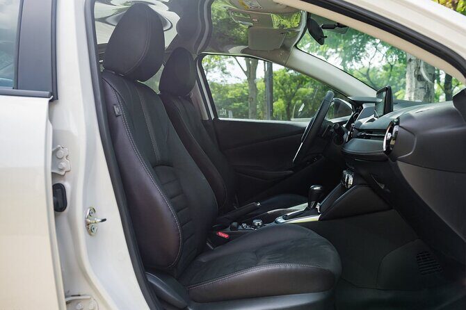 Car Hire & Driver: Visit Da Nang City - Vehicle Options and Luggage Considerations