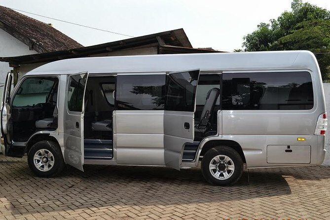 Car Hire with Chauffeur >> Driving around Lombok or visit Gili Islands - In The Sum Up