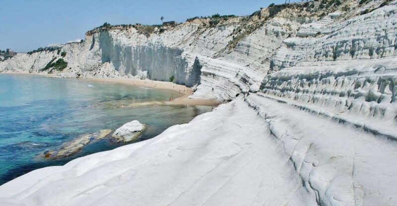car-minivan-from-siracusa-to-agrigento-and-scala-dei-turchi