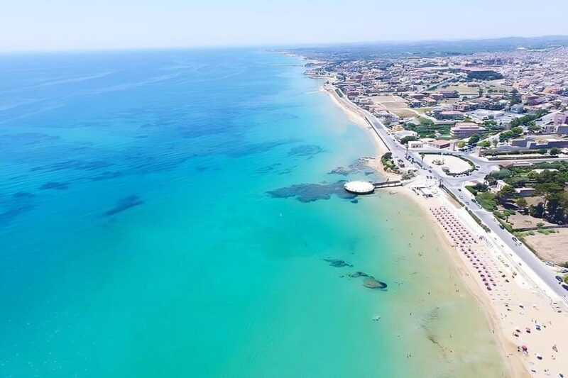 car-minivan-tour-from-syracuse-to-the-most-beautiful-beaches