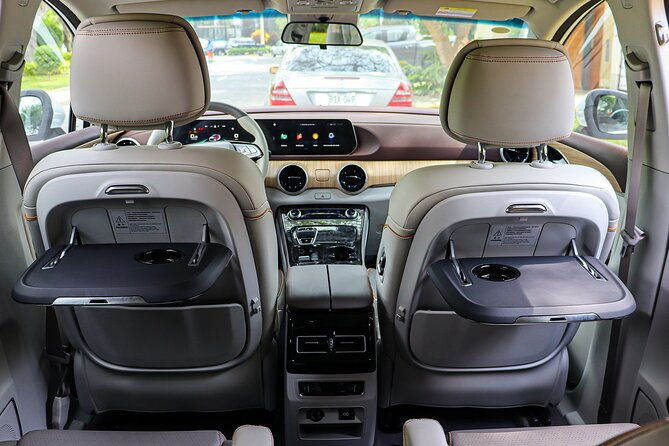 car-rental-with-professional-driver-for-8-hours-in-lima