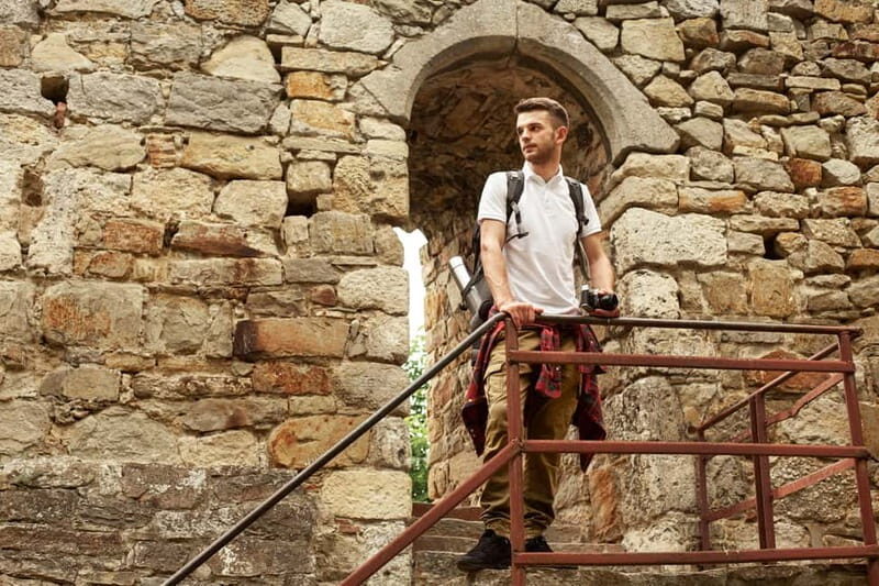 Carcassonne: Express Walk with a Local in 60 minutes - The Practical Details