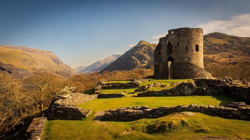 Cardiff, Brecon Beacons & Snowdonia Online Travel Guide - Why Choose This Self-Guided Tour?