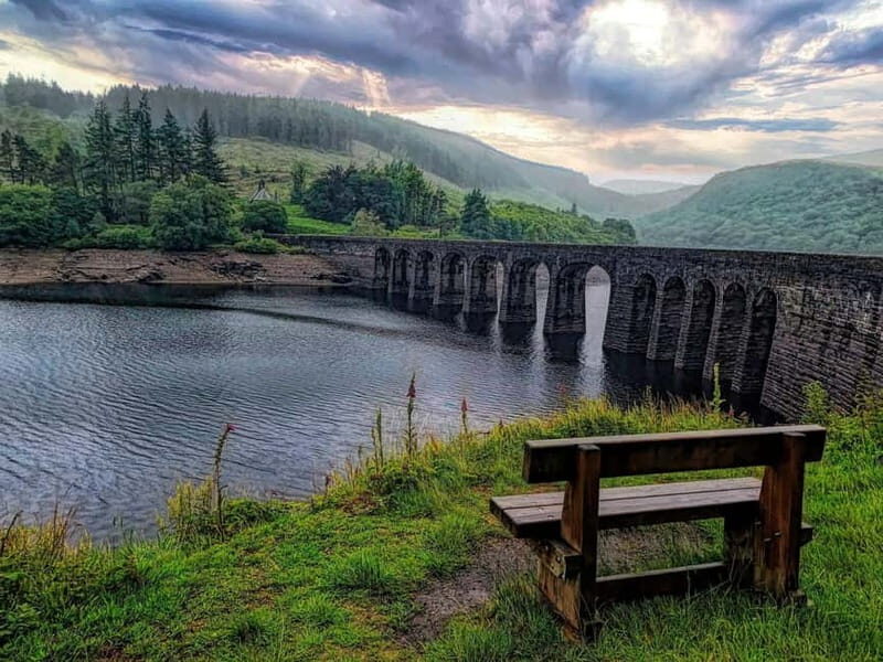 Cardiff, Brecon Beacons & Snowdonia Online Travel Guide - FAQ